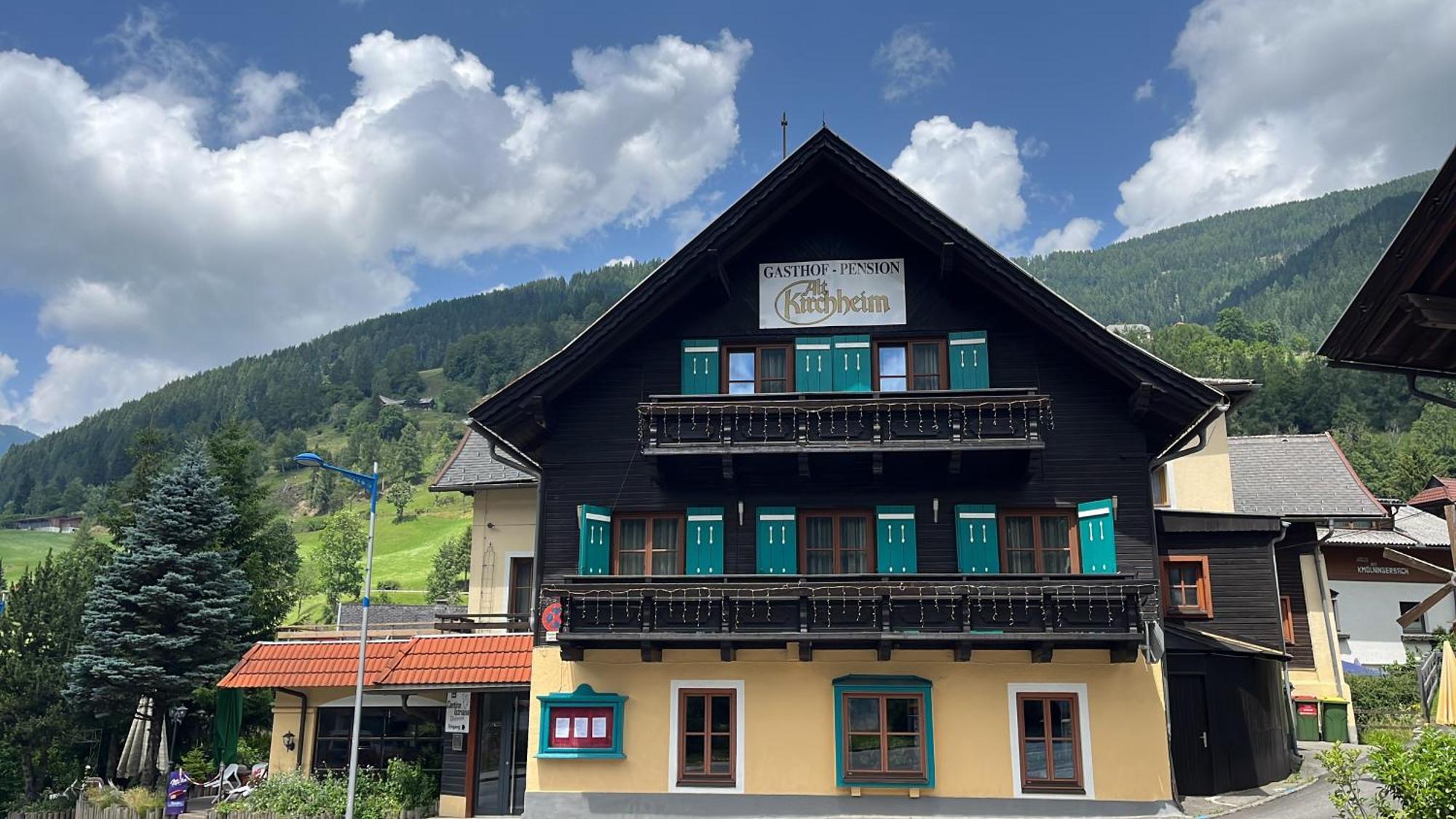 Gasthof-Pension Alt Kirchheim バド クラインキルヒハイム エクステリア 写真